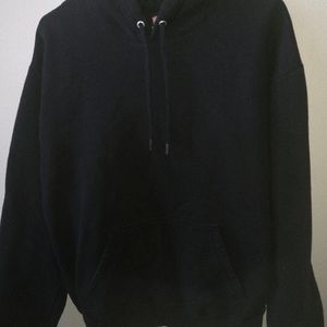 Thick Black Long-Sleeve Hoodie